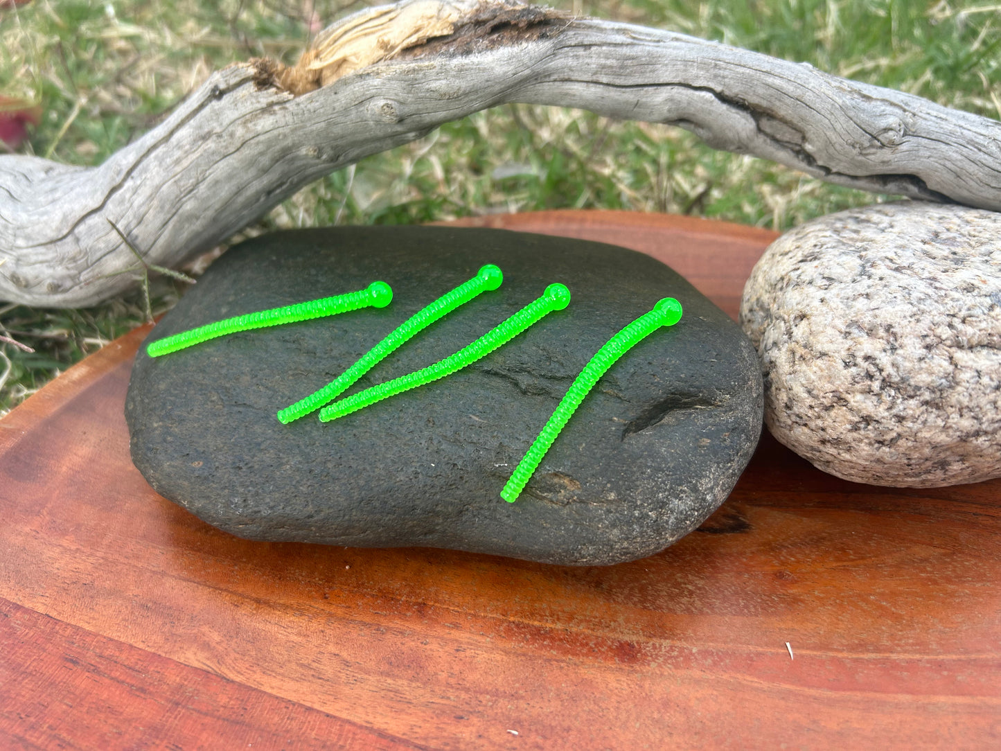 Egg head worm 2.5"-Trout & Pan Fish