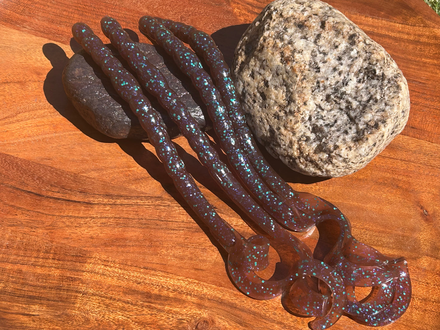CT GO BIG Worms 10" ribbon tail   10ct