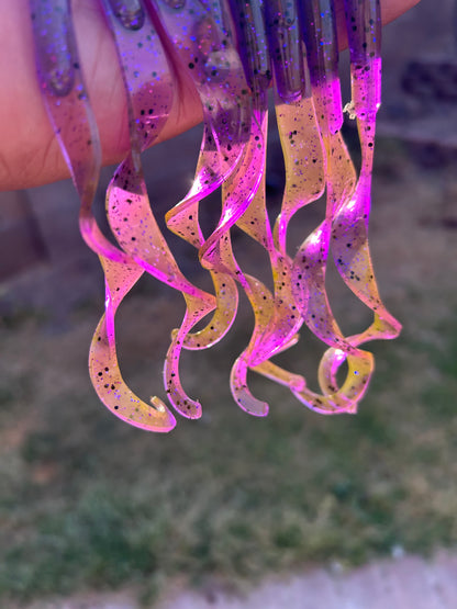 CT GO BIG Worms 10" ribbon tail   10ct